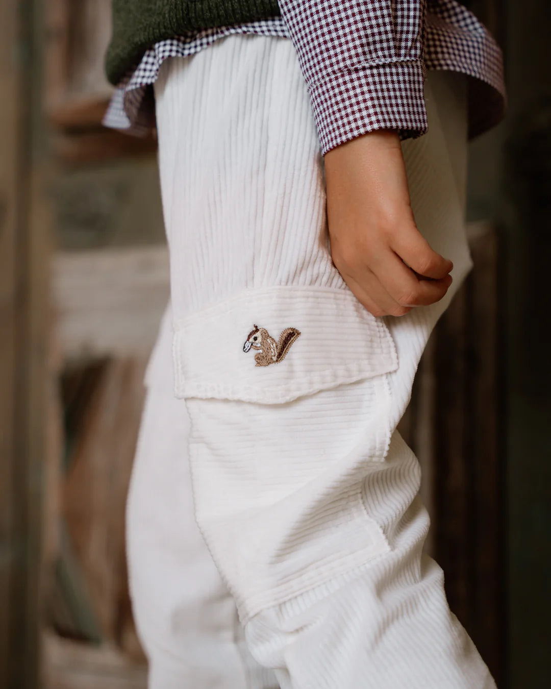 Pantalón pana blanco