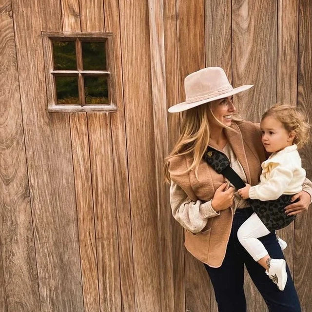 Portabebé Bandolera - Grey Leopard