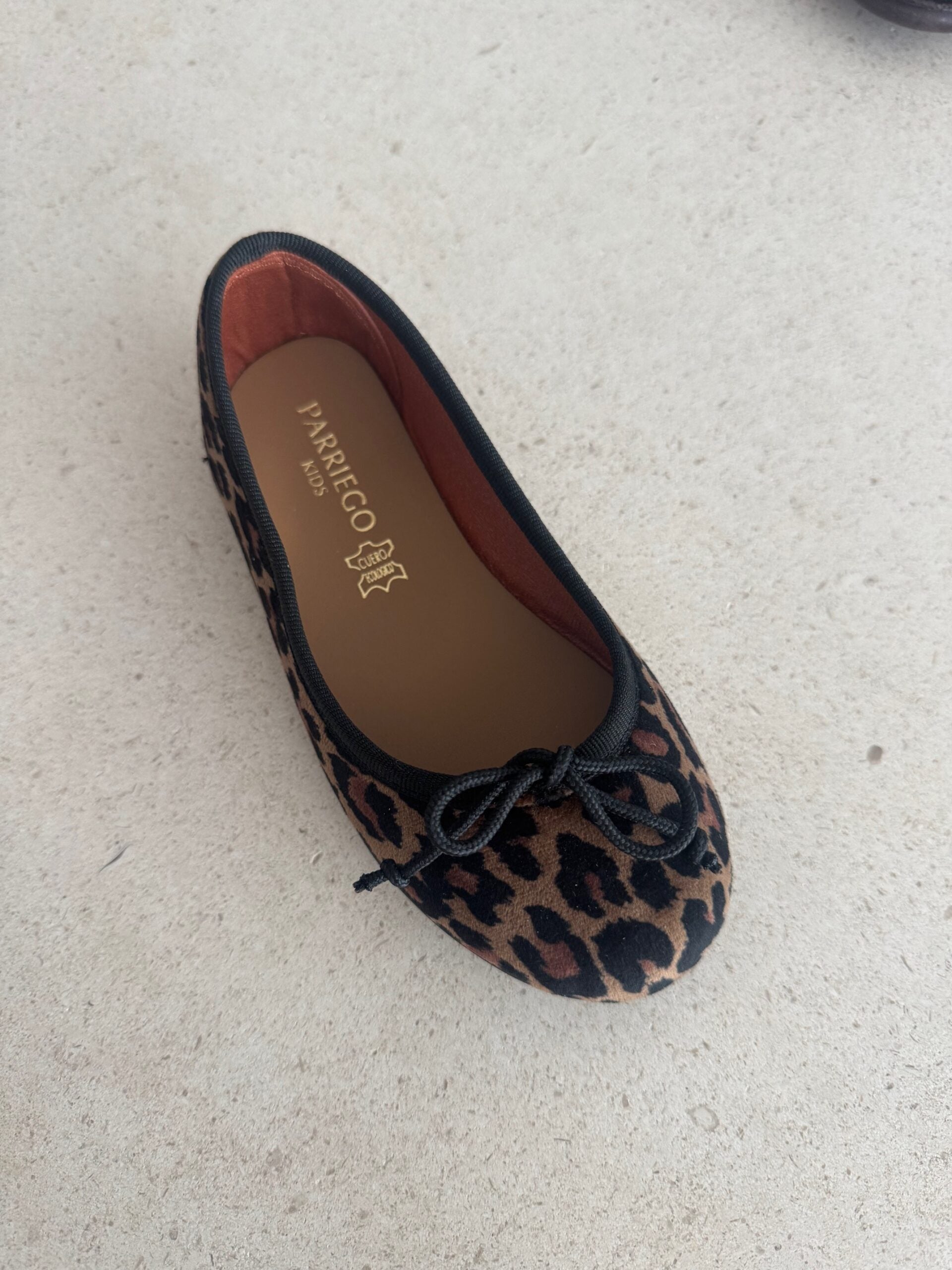 Bailarina Julia Leopardo