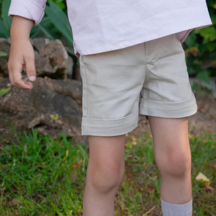 Pantalón corto beige