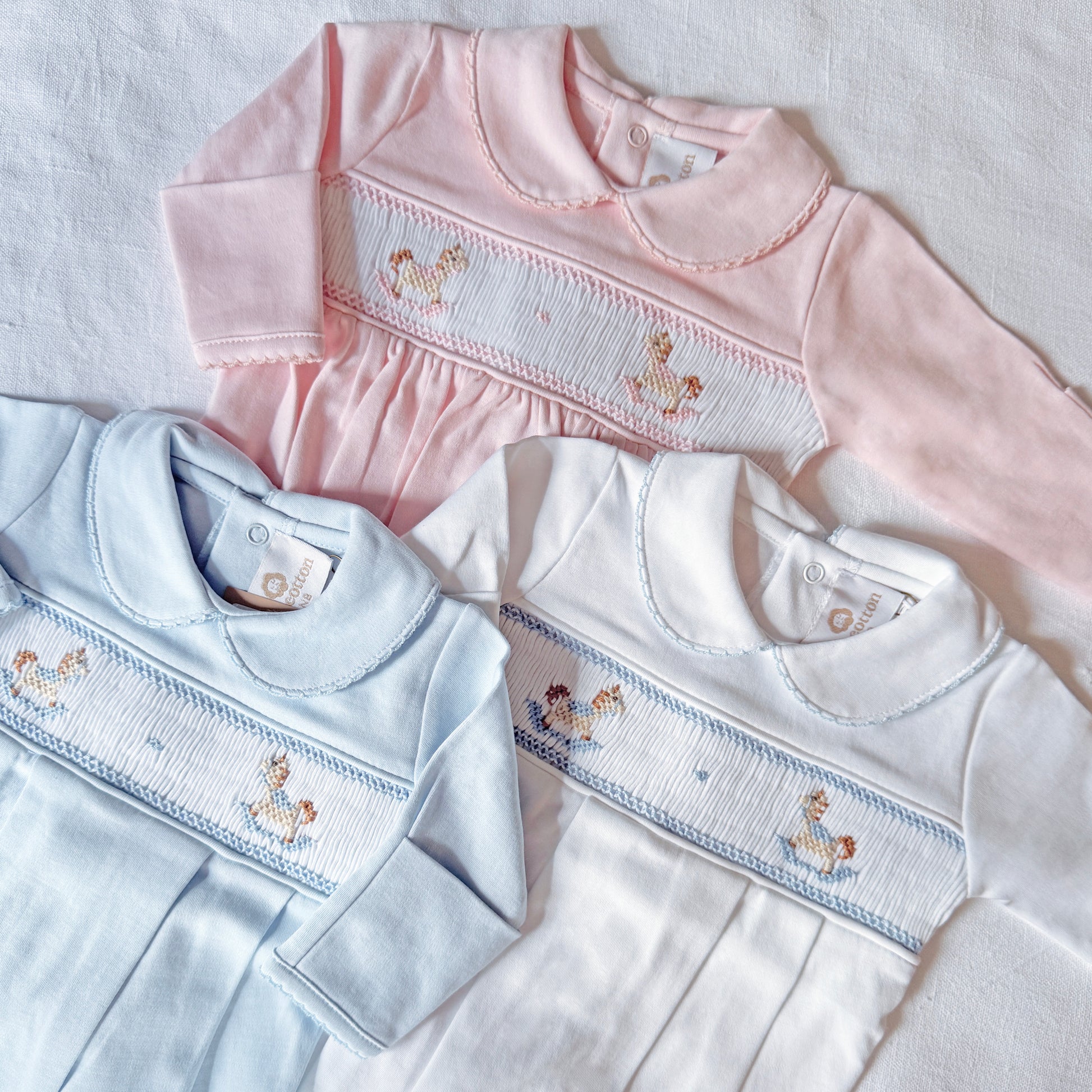 Pijama enterizo ponis blanco