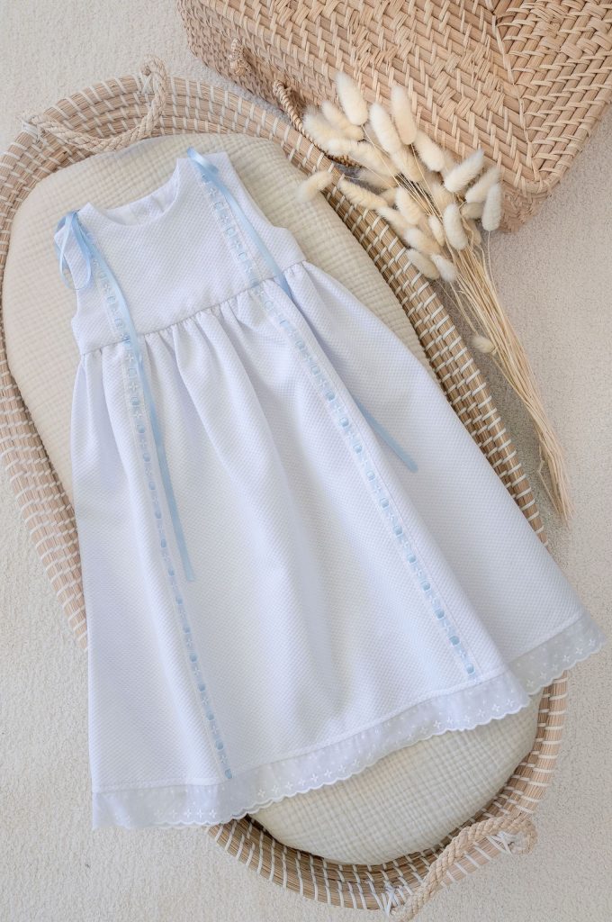 Faldón Fernando celeste RN