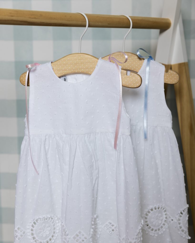 Faldón rosetón rosa RN