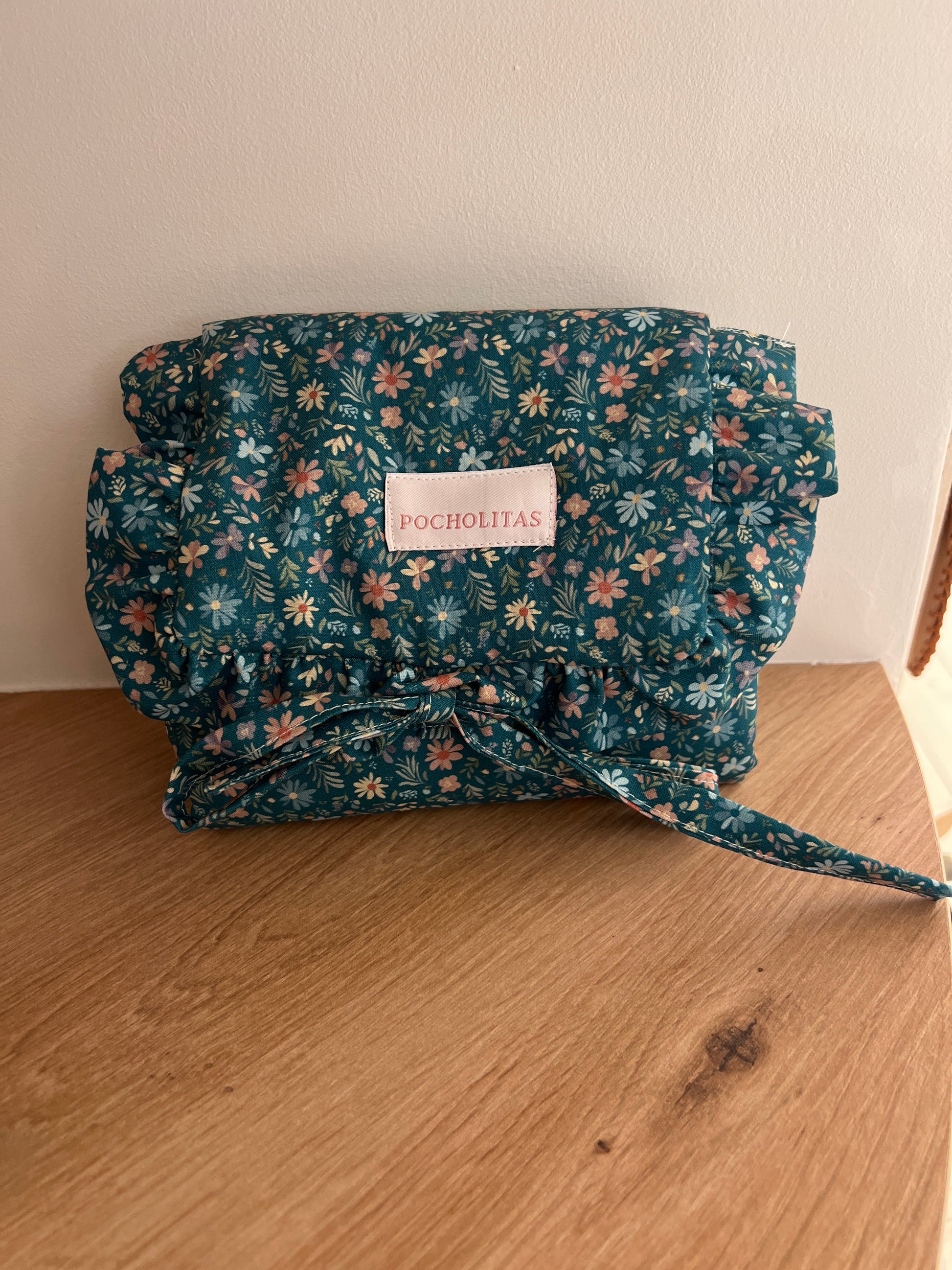 Cambiador flores azul