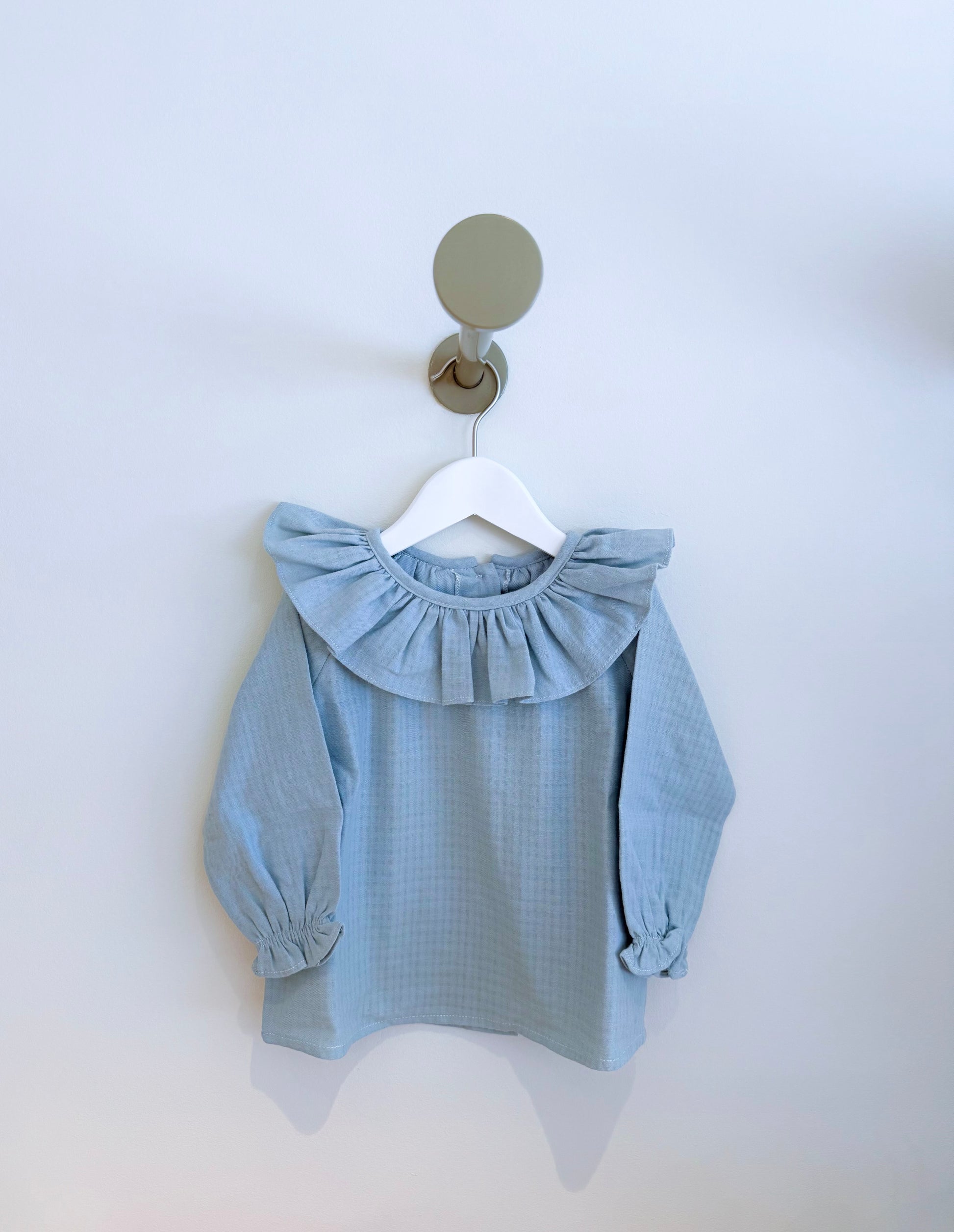 Blusa básica verde agua