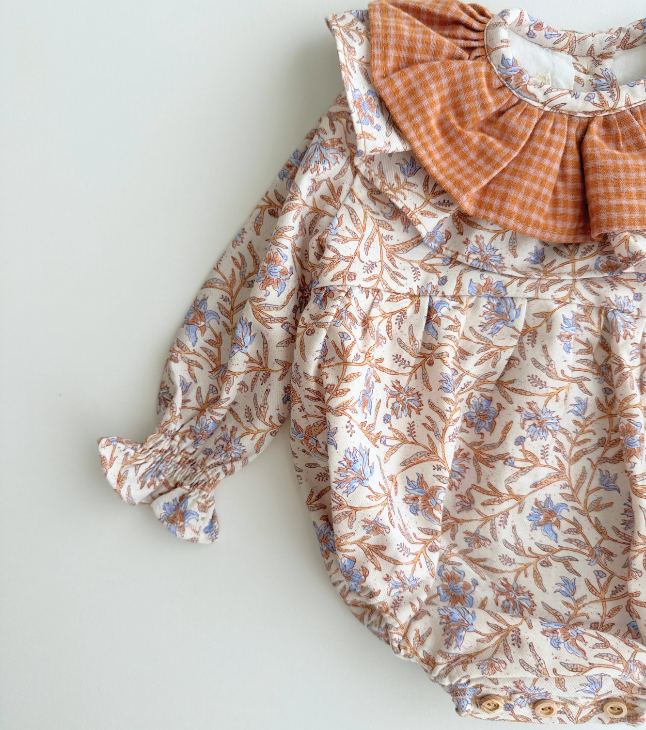 Ranita volantes flores | Raíz | Flores y Cuadros