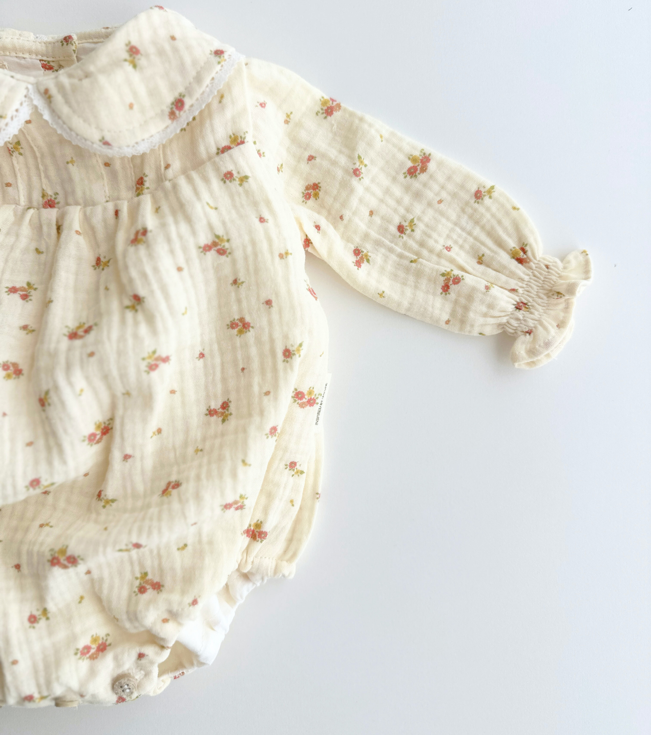 Ranita jaretas cuello bebé | Bruma | Mini flores rosas