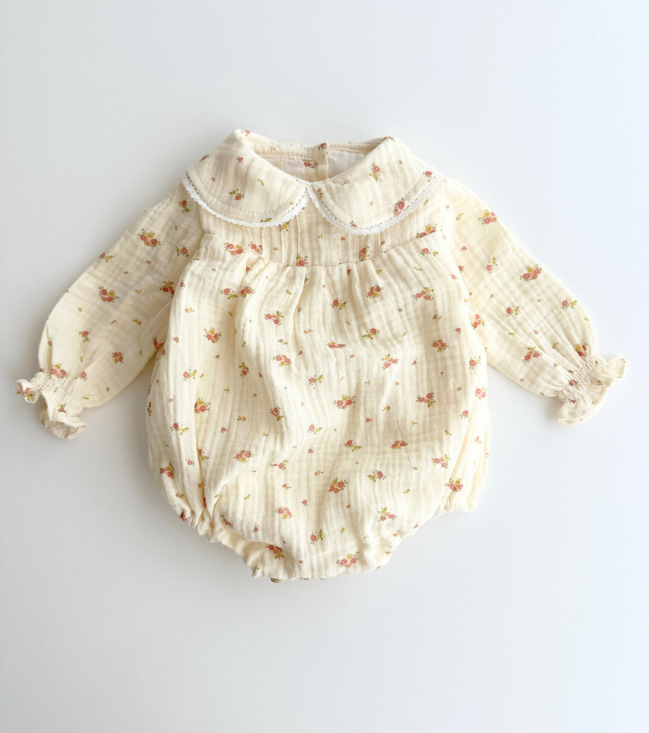 Ranita jaretas cuello bebé | Bruma | Mini flores rosas