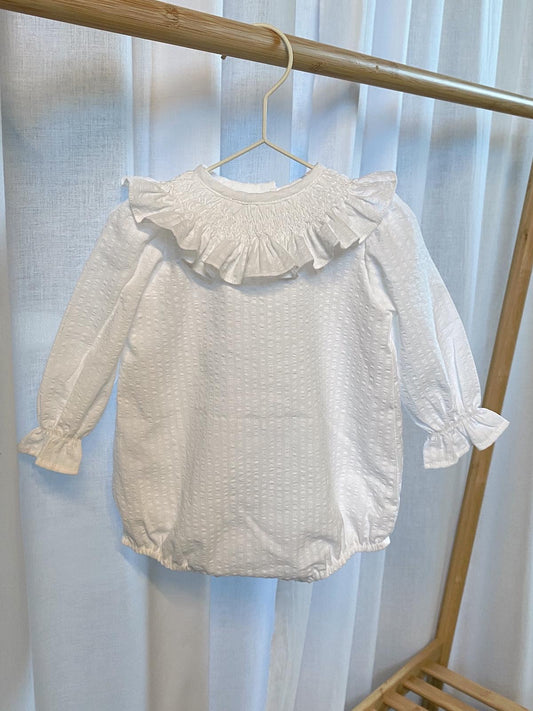 Pelele blanco cuello smock