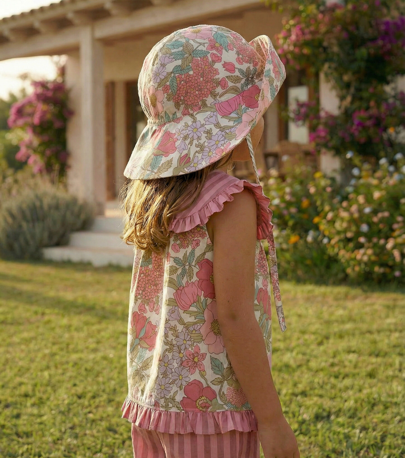 Sombrero ala Buganvilla - Flores