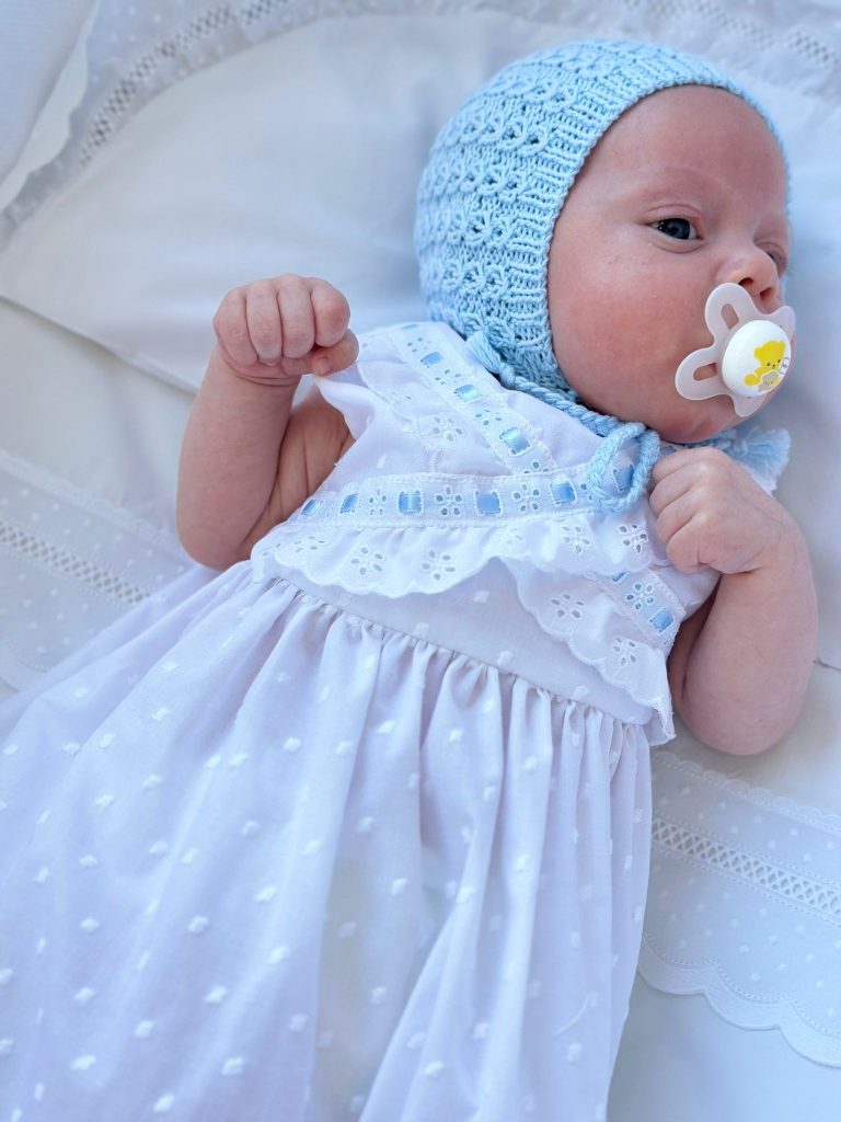 Faldón nube celeste RN