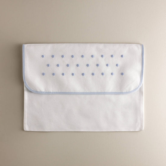 Bolsita piqué bordado azul