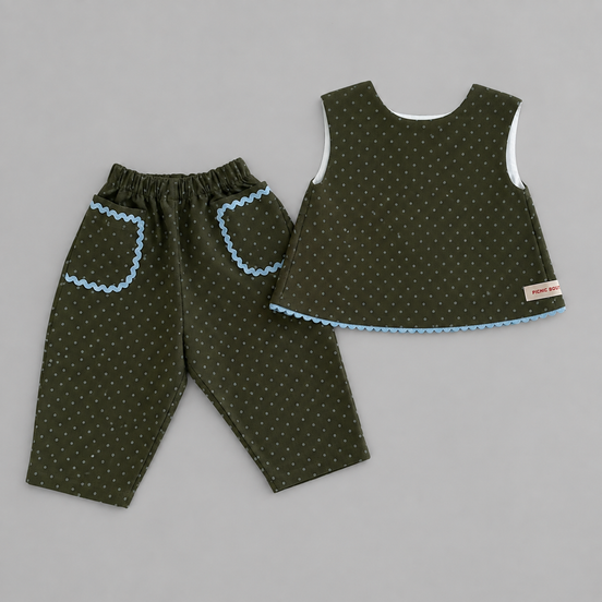 Pantalón largo globo polka dots verde kaki y azul celeste