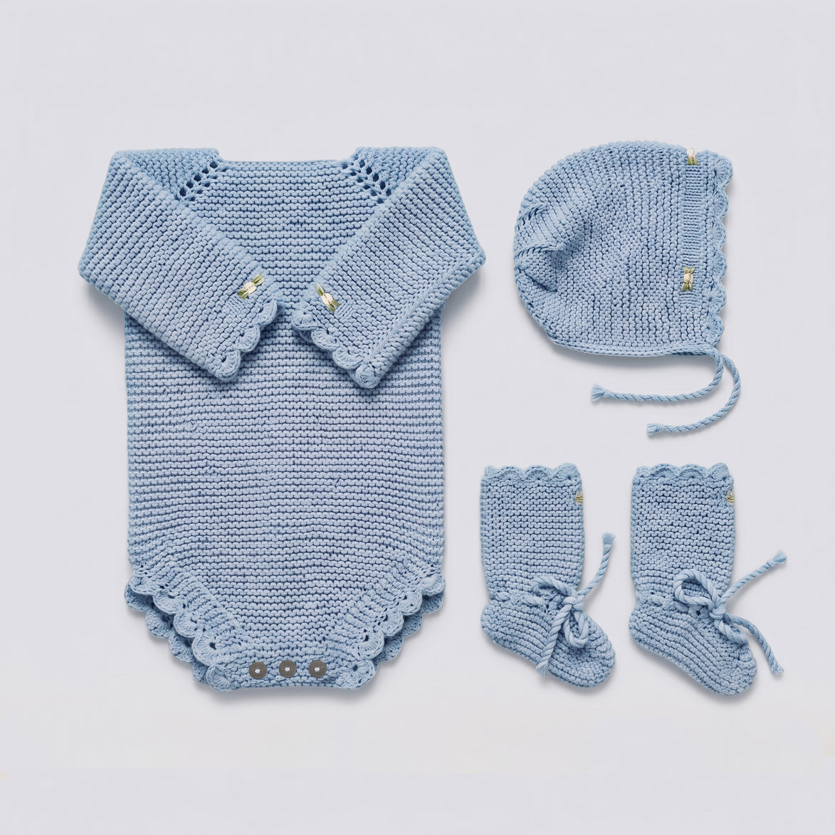 Conjunto Bordado Azul bebé