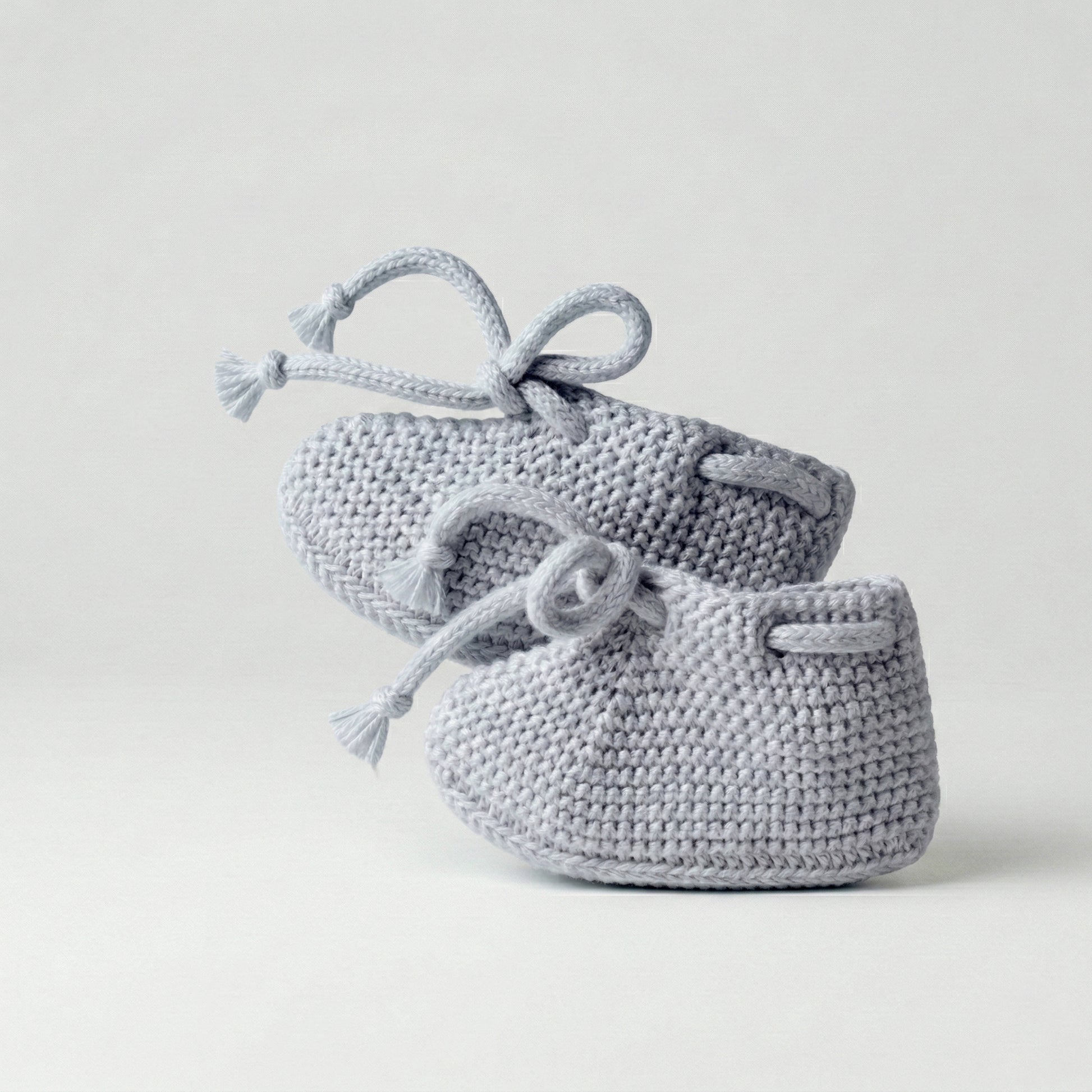 Patucos perlé azul piedra