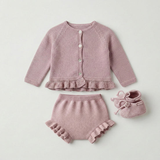 Conjunto perlé volantes rosa