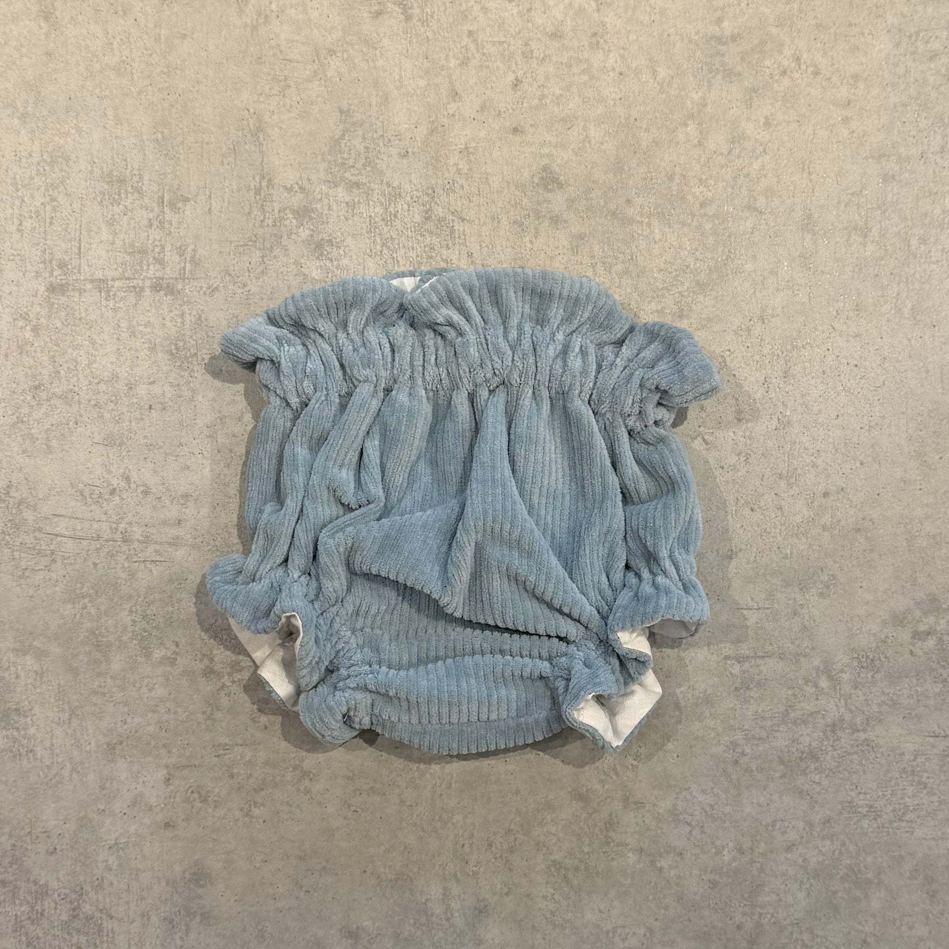 Cubrepañal May Fields