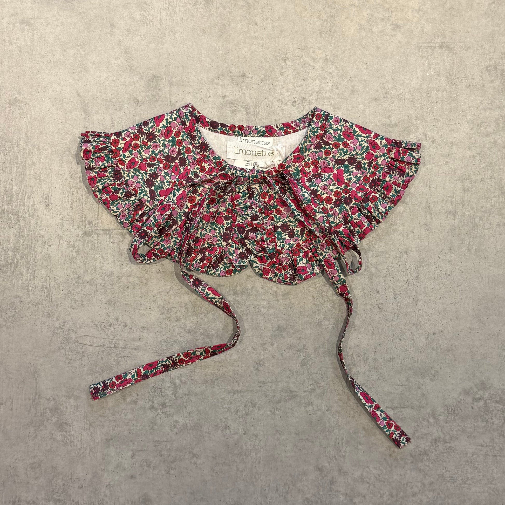 Cuello Liberty Petal