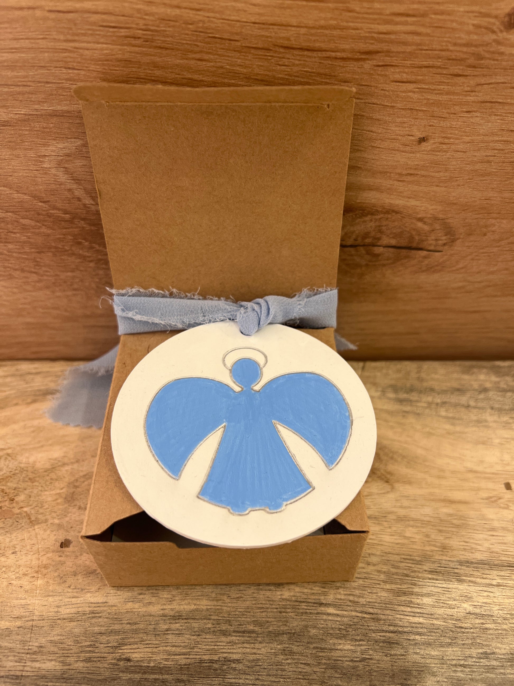 Medallón Angelito MC02 celeste-plata