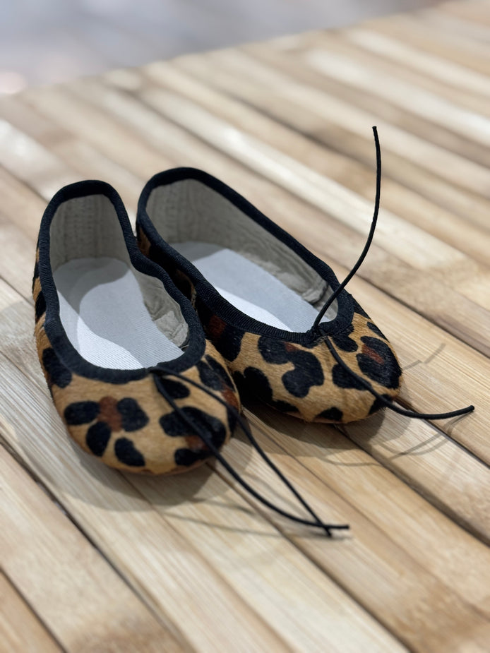 Manoletinas leopardo negro