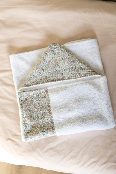 Toalla con capucha Carlota