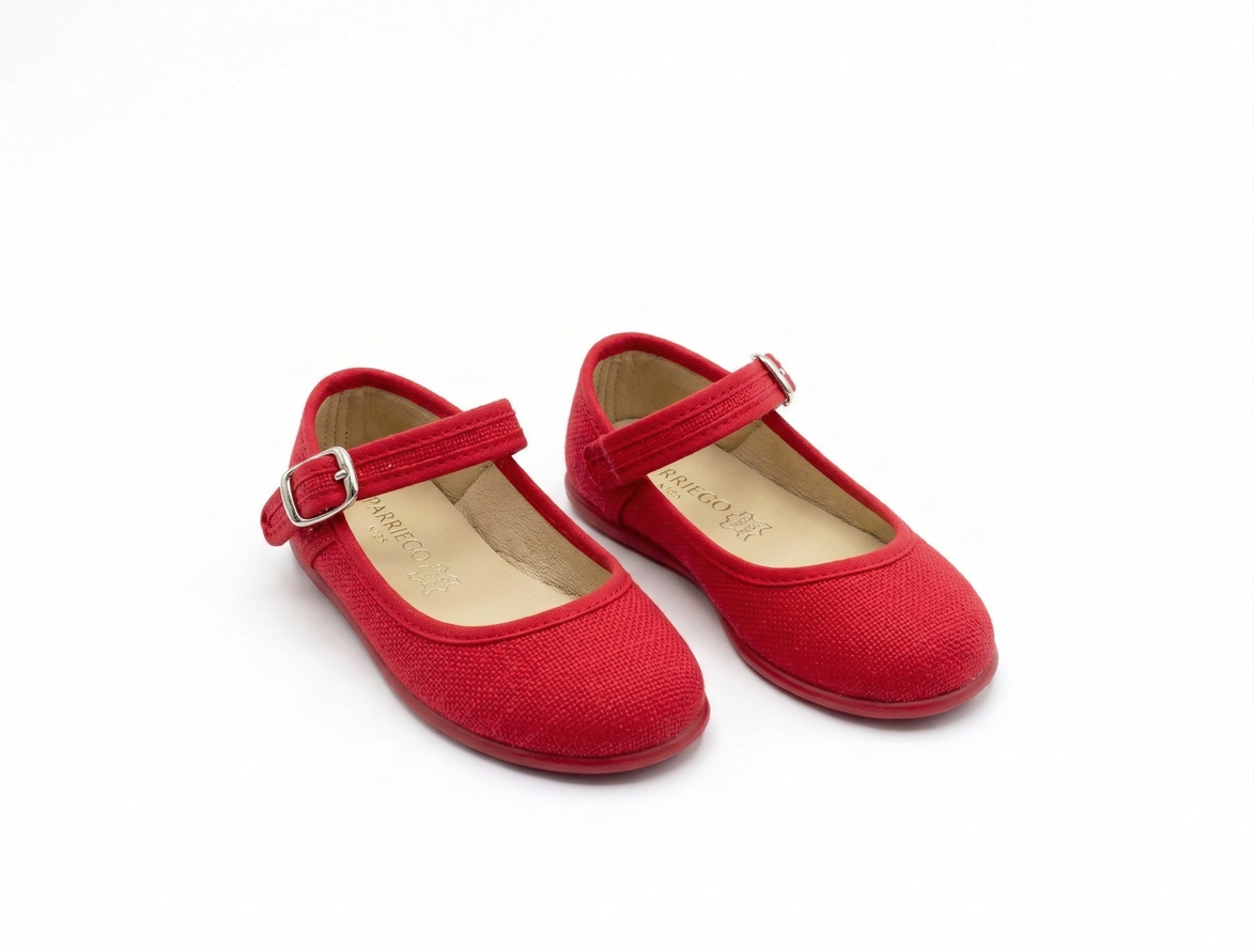 Mercedita Inés Lino rojo