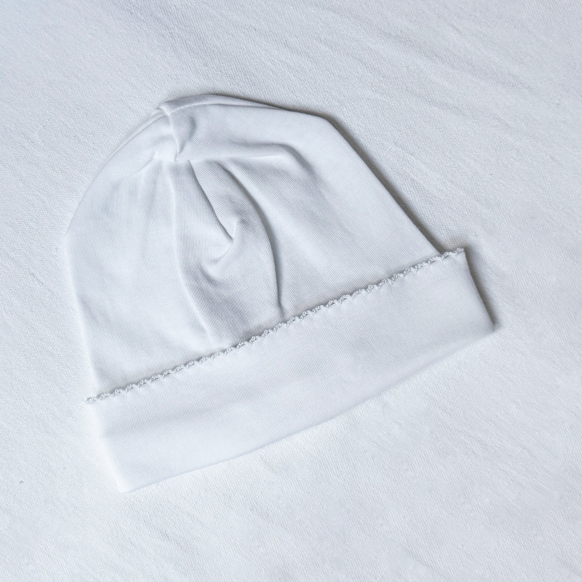 Gorrito blanco