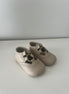 Inglesitos Nicolás beige