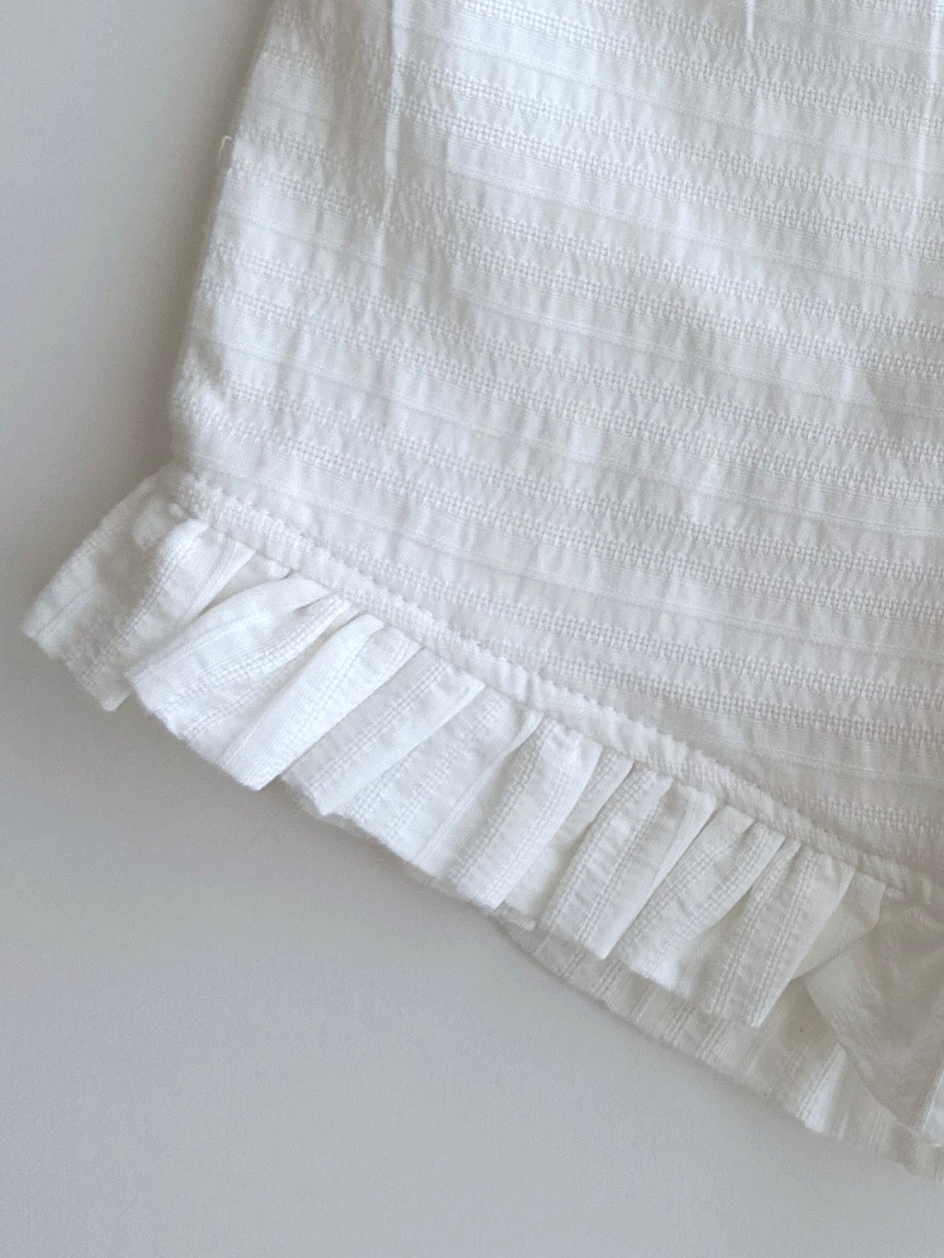Short Volantes Vejer Blanco