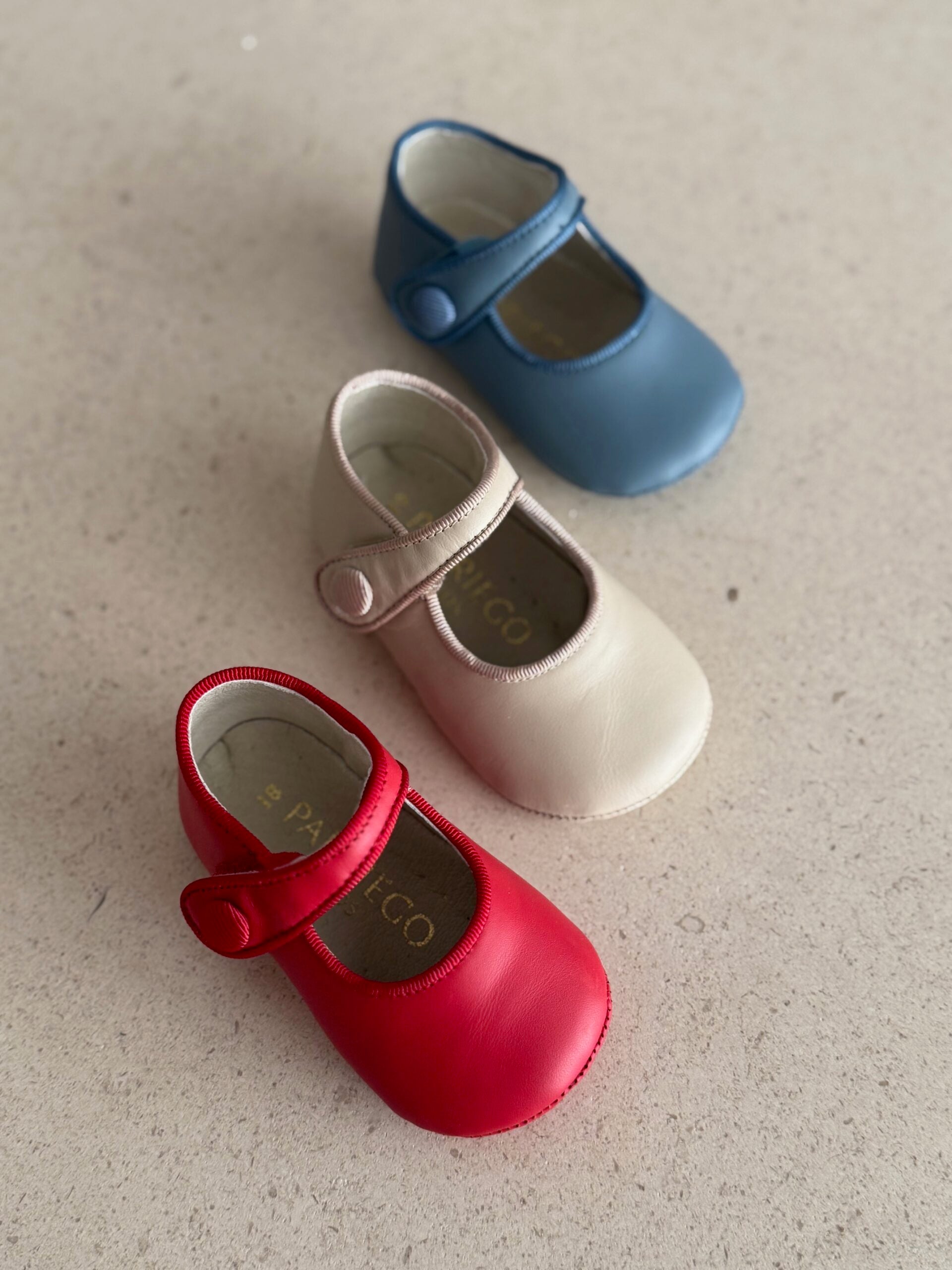 Badana Clara piel azul