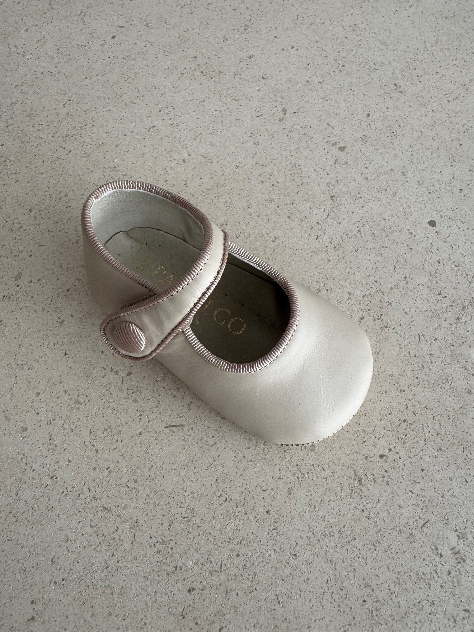 Badana Clara piel beige