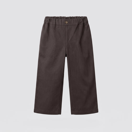 Pantalón chocolate bolsillos bordados