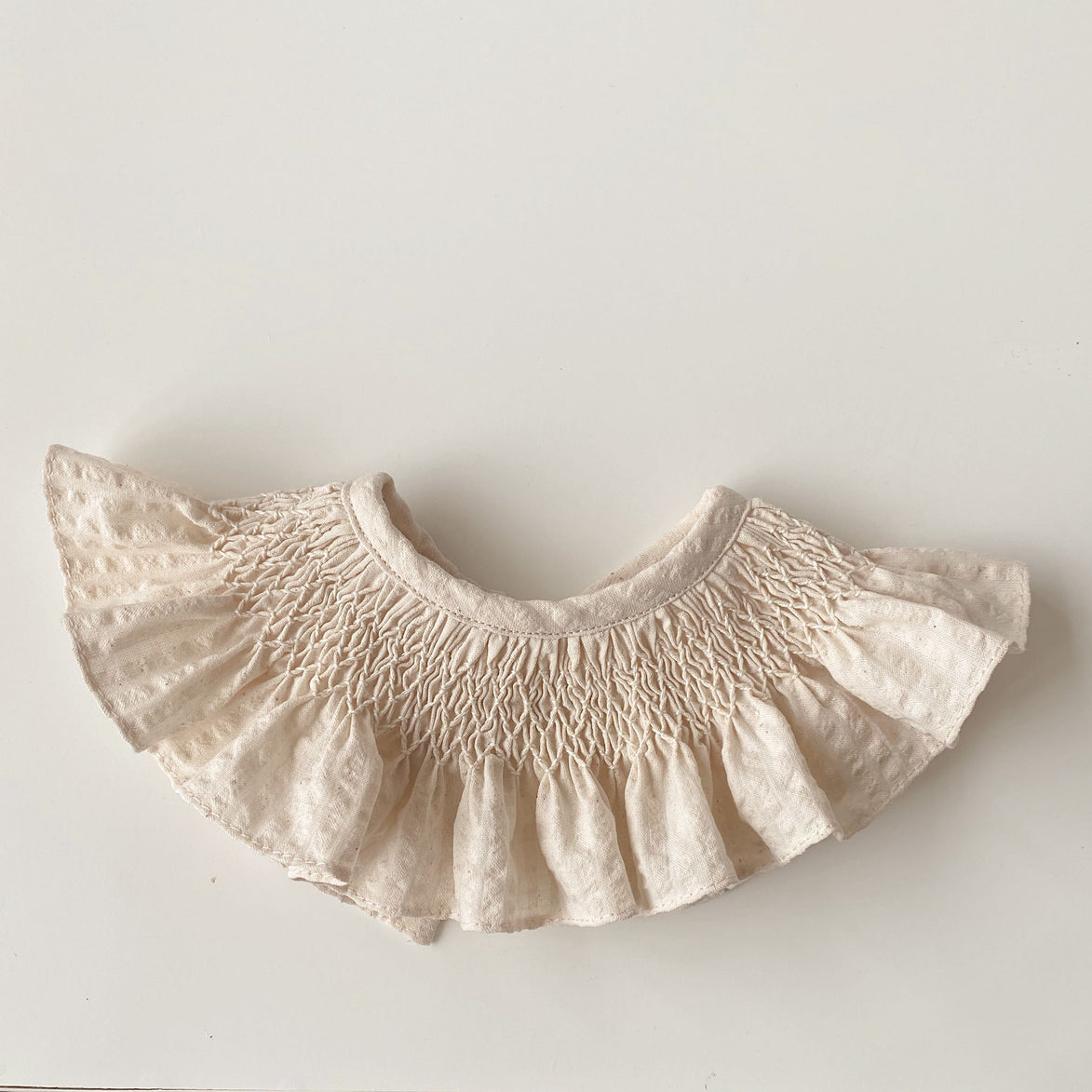 Cuello beige smock