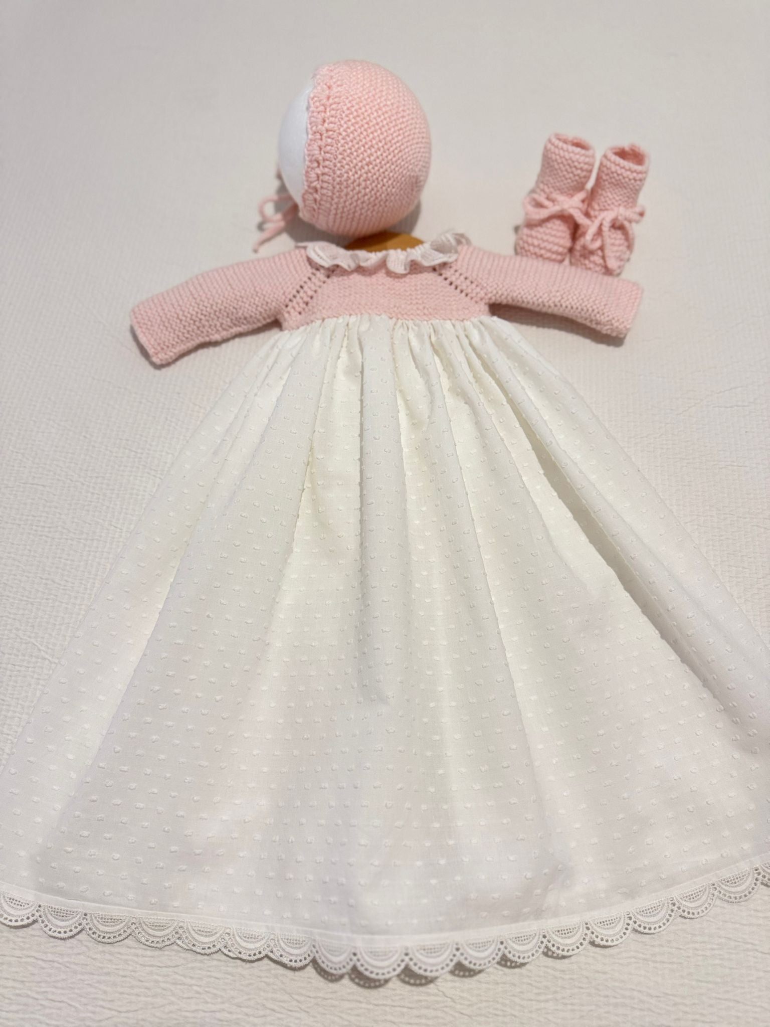 BE_Faldón Lola, plumeti con puntillas bordadas