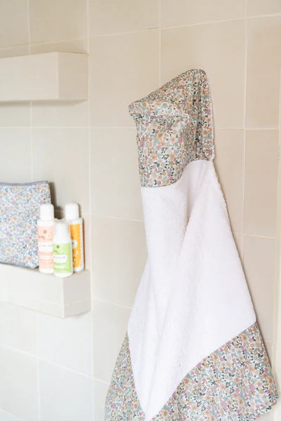 Toalla con capucha Carlota