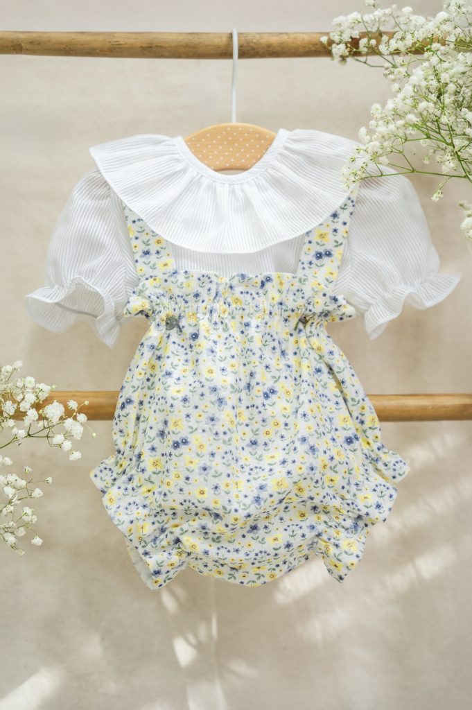 Blusa Tristán cuello volante