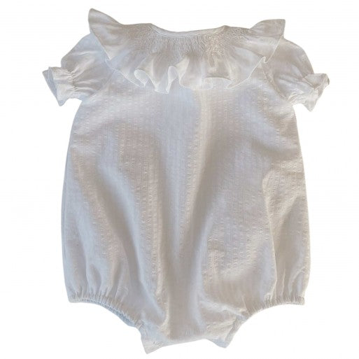 Pelele blanco cuello smock manga corta